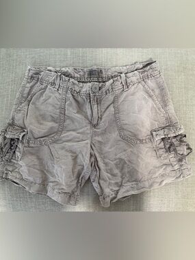 American Eagle Women's  Grey Linen Shorts Cargo Pocket Size 4